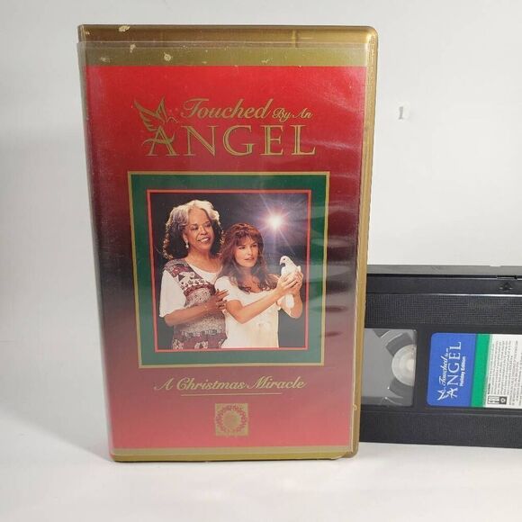 Touched By An Angel - A Christmas Miracle [VHS] - Picture 2 of 4